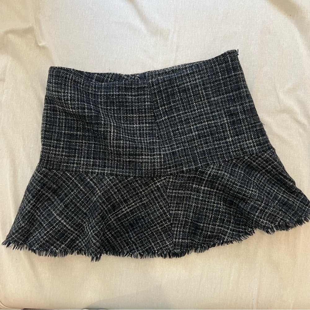 Theory Black and White Tweed Skirt